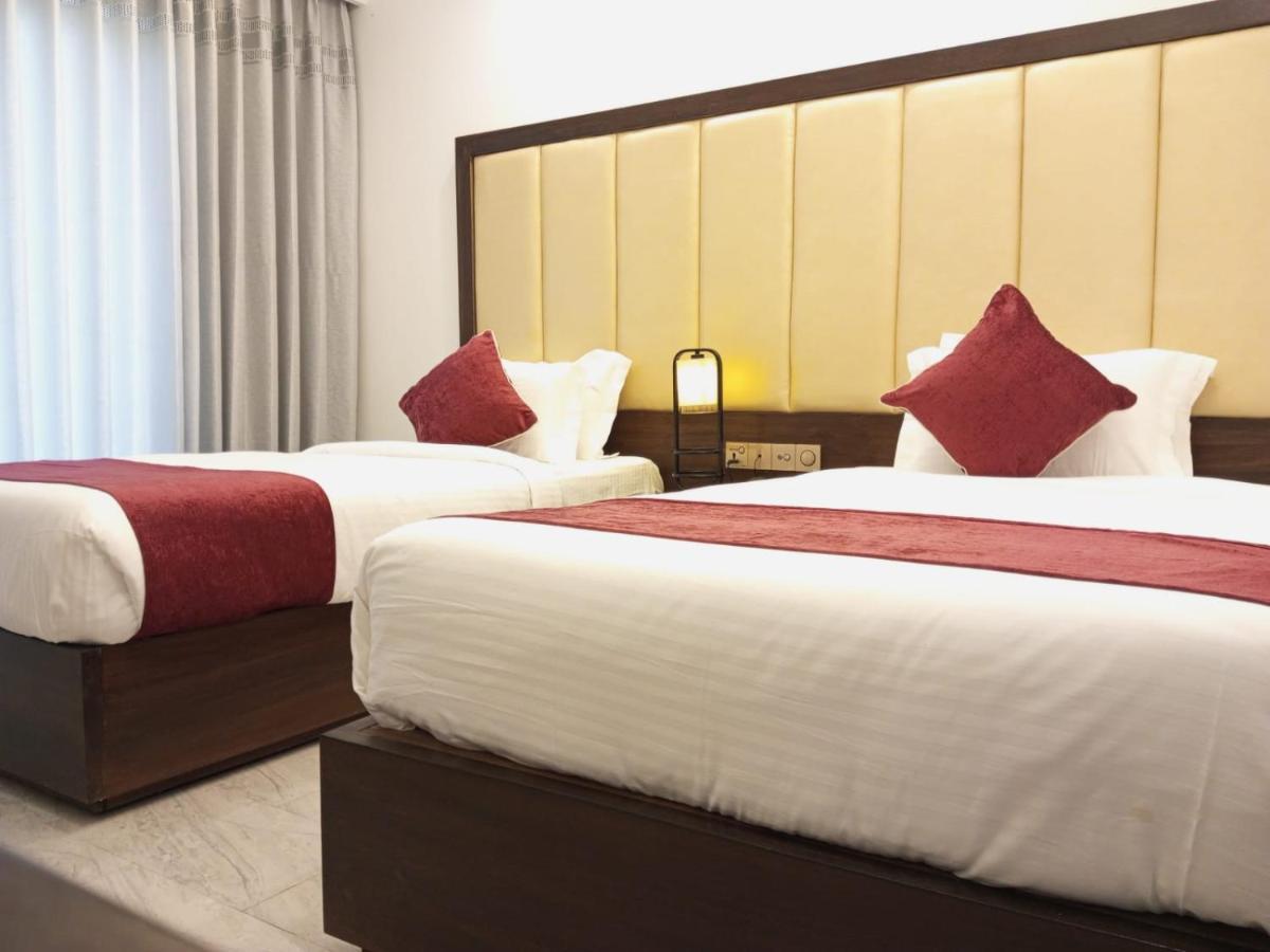 Shada Pathor Hotel & Resort Companiganj Esterno foto