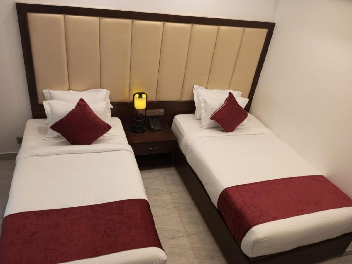 Shada Pathor Hotel & Resort Companiganj Esterno foto